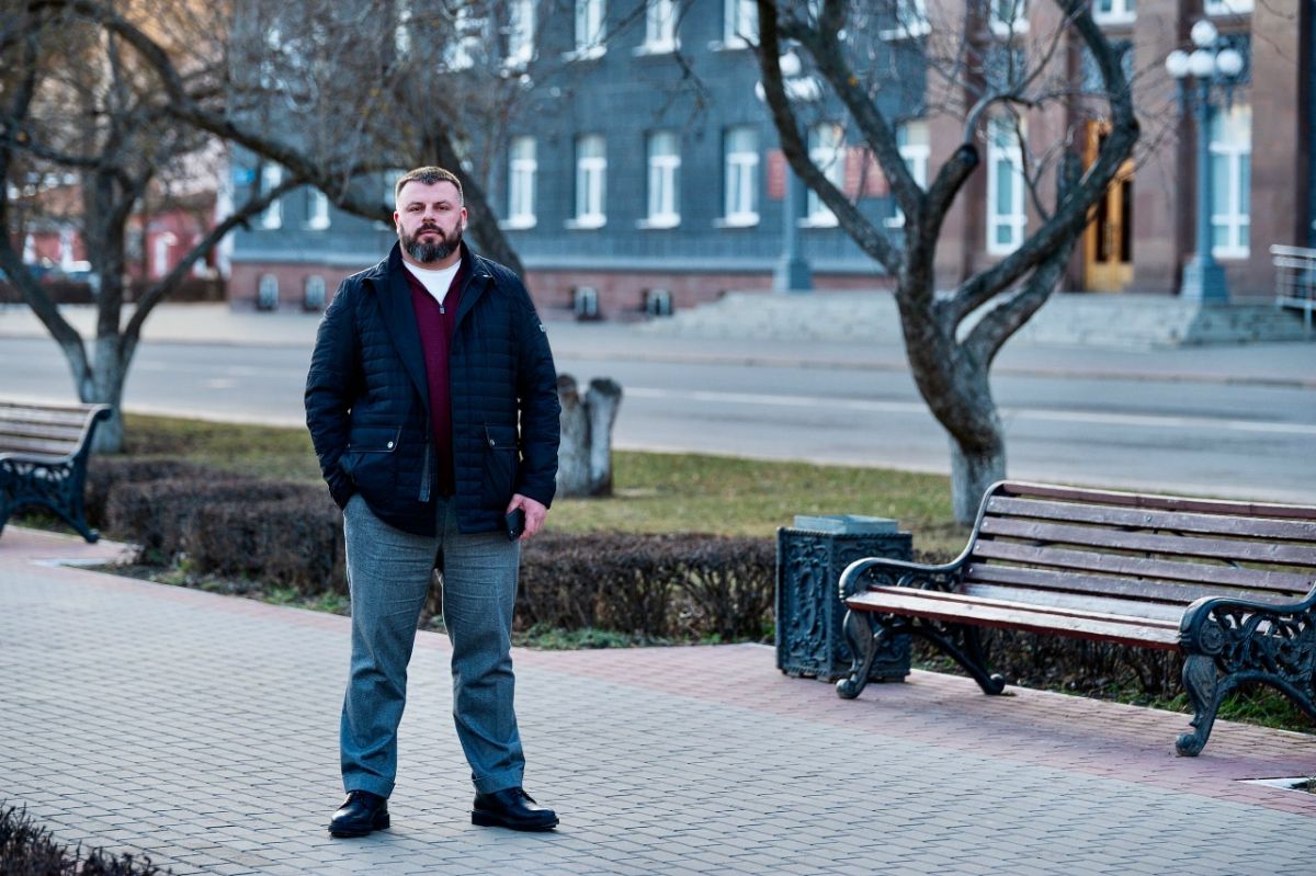 «Не хочу быть перед тобой сукой»: в суде над Лежневым заслушали разговоры о Первом, деньгах и дружбе