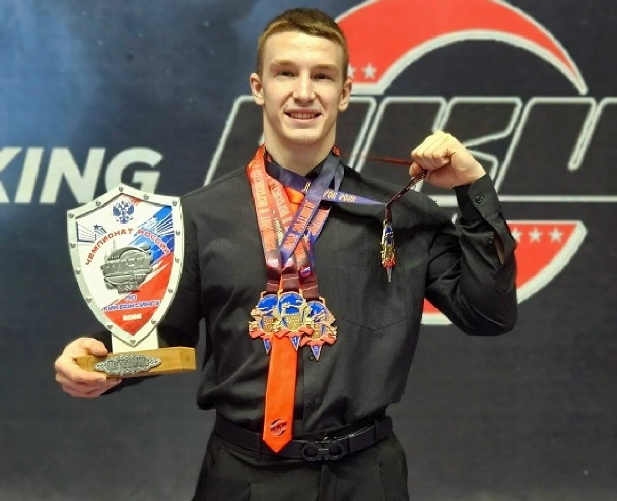 Орловец Колпаков стал чемпионом страны по кикбоксингу