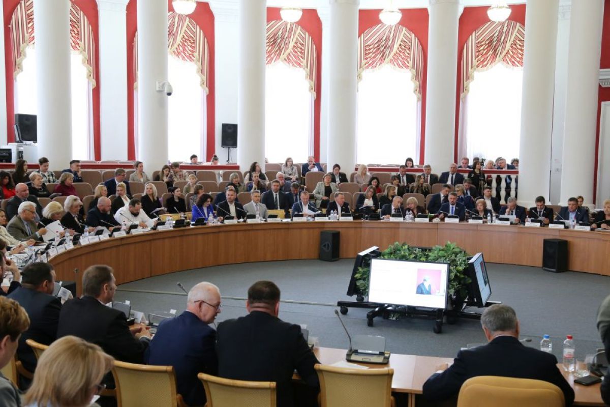 Орловские депутаты отдали губернатору возможность назначать глав муниципалитетов
