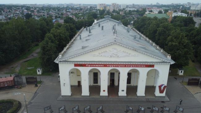 Орловские власти выделяют миллионы на ремонт крыши бывшего «Дворца культуры железнодорожников»