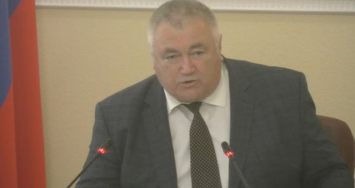 Юрий Николаевич заступился за Юрия Николаевича на совещании у губернатора