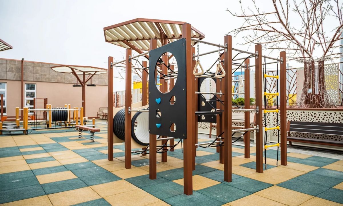 photo_5389021734494737941_w