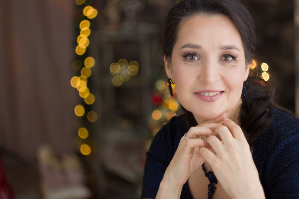 «Семья - это опора и источник любви»: Зоя Харлина о воспитании шестерых детей, достижении успеха и силе женщины