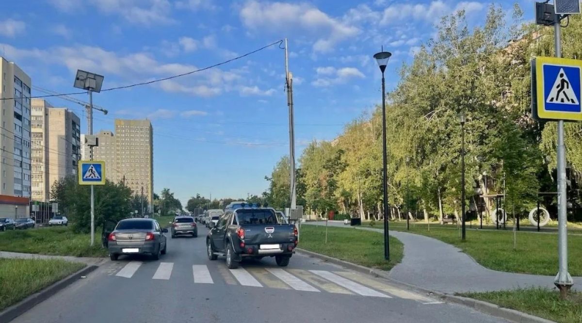 В Рязани иномарка сбила женщину на пешеходном переходе