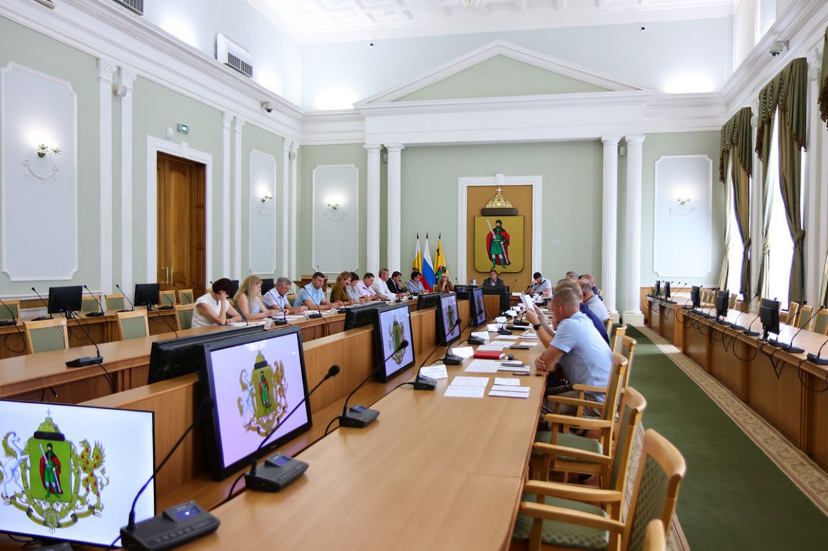 В Рязани усилили меры безопасности в образовательных учреждениях перед Днем знаний