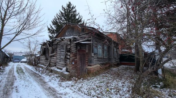 Дом, в котором жили Стечкины, обещают отремонтировать более 10 лет