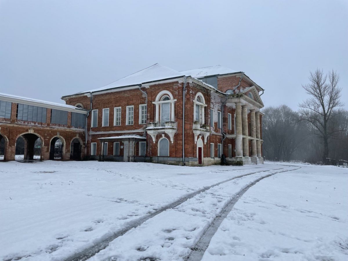 Усадебный комплекс в Полибино