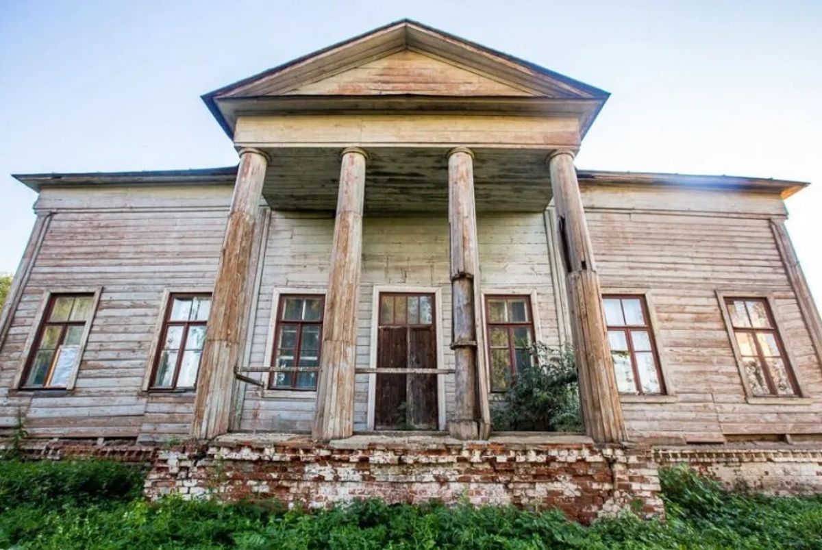 Усадьба Рогозиных в Черниже