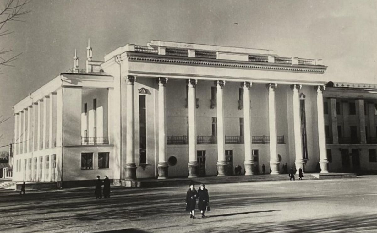 Майский дворец: ДК Брянского машиностроительного завода