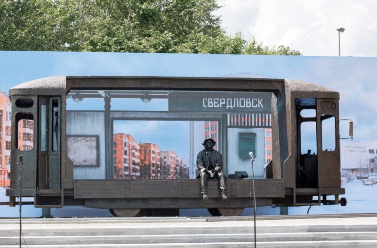 Памятник кинорежиссеру Алексею Балабанову
