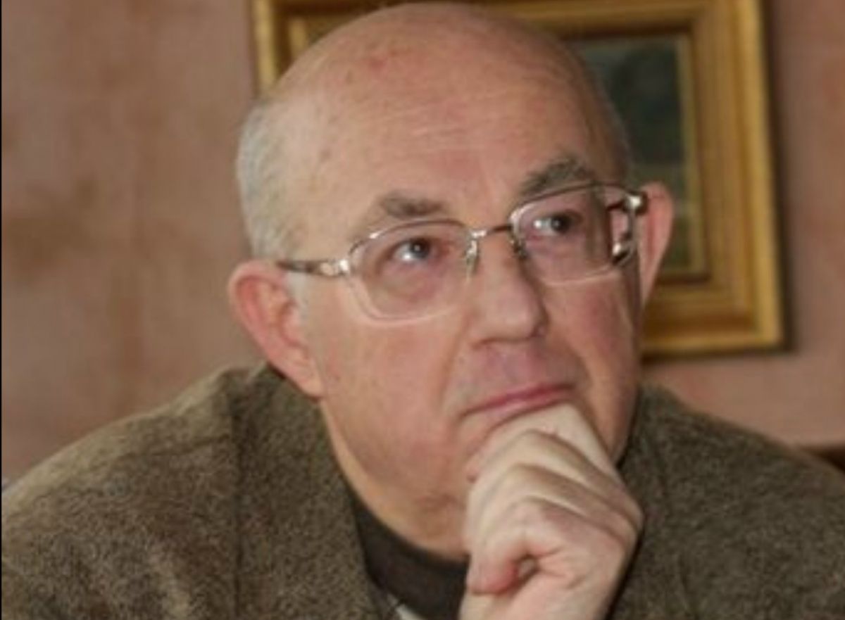 Валерий Алексеевич Тихонов