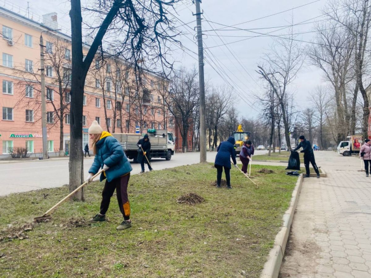 На первый в году городской субботник вышло более 10 тысяч туляков