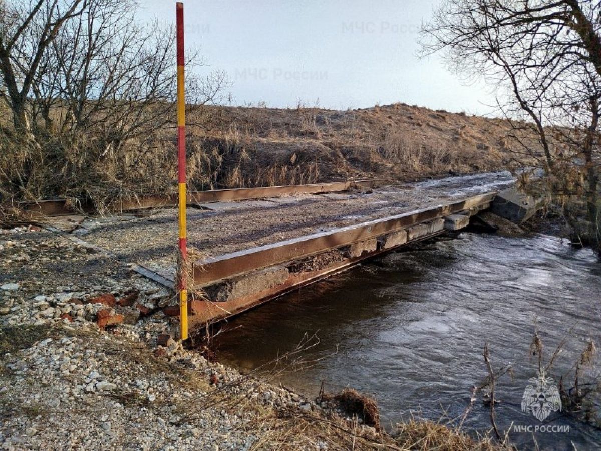 Низководный мост в Устье Кимовского района освободился от воды