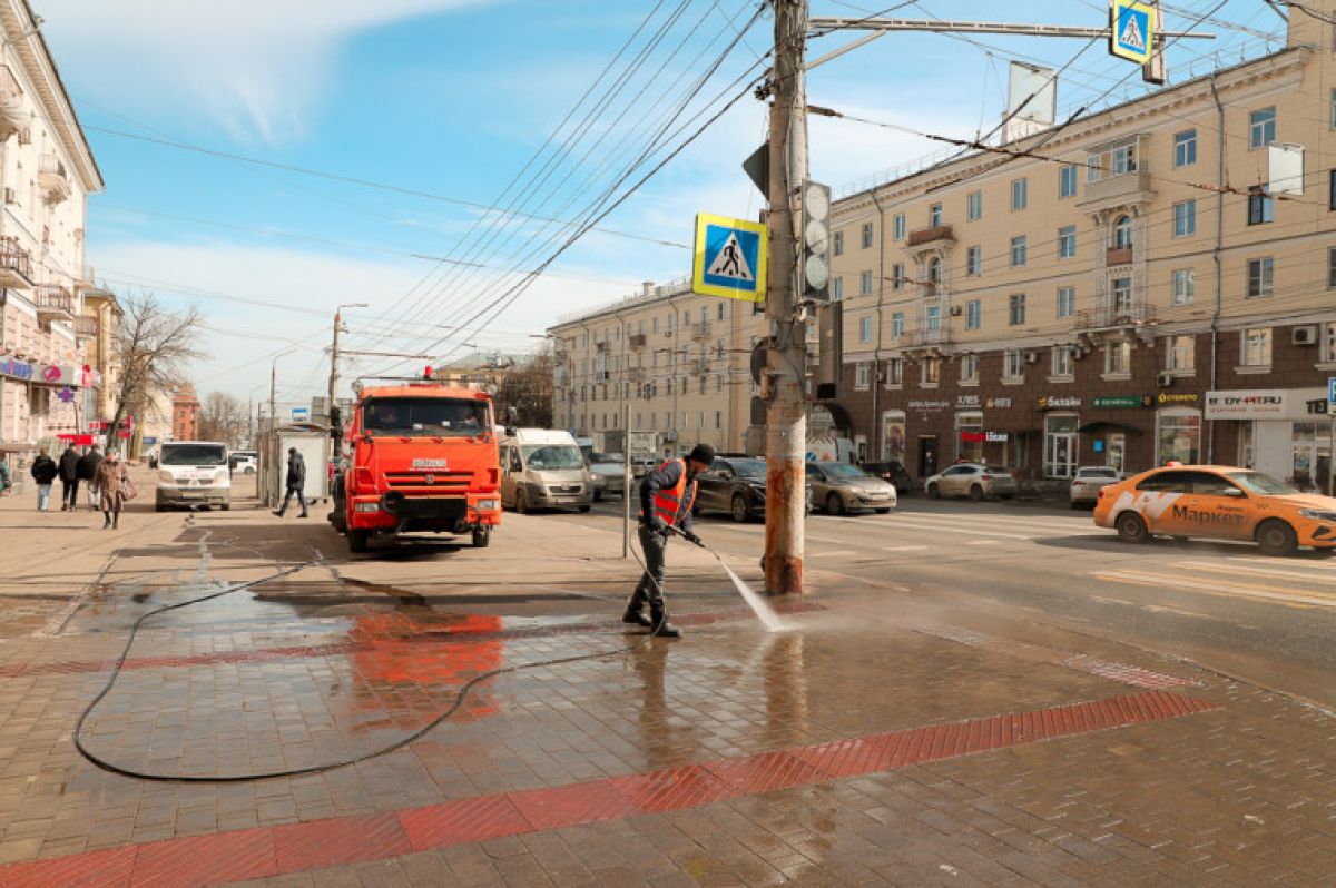 Улицы Тулы убирают от смета