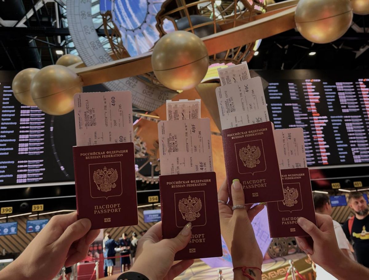 Борьба за отпуск с «обстоятельствами непредвиденной силы»: как действовать тулякам при отмене рейсов из-за атаки БПЛА?