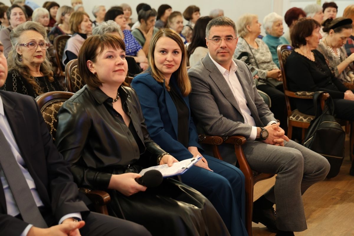 В Туле наградили представителей народных полков