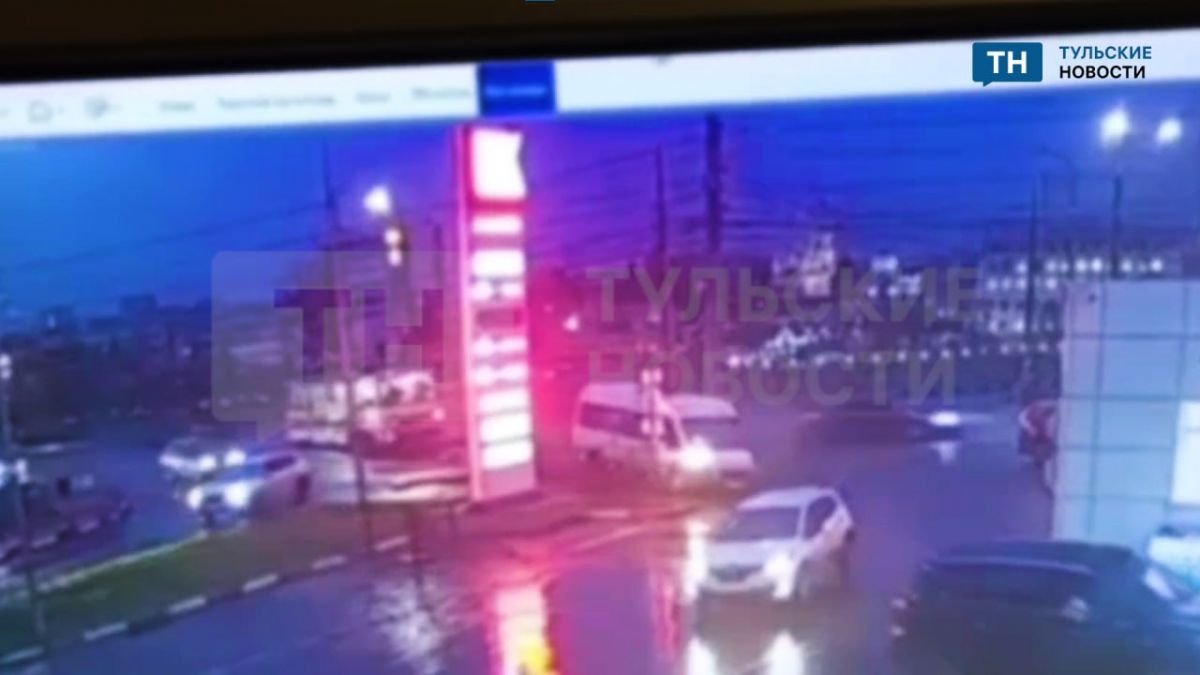 Эксклюзив «ТН»: Появились новые кадры момента ДТП на Пролетарском мосту