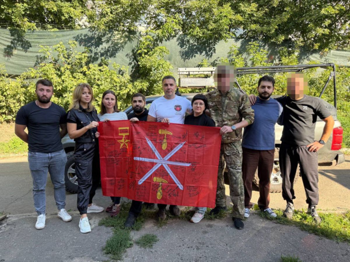 Алексей Эрк и Анастасия Дементьева доставили очередную партию дополнительной помощи военнослужащим в Курскую область