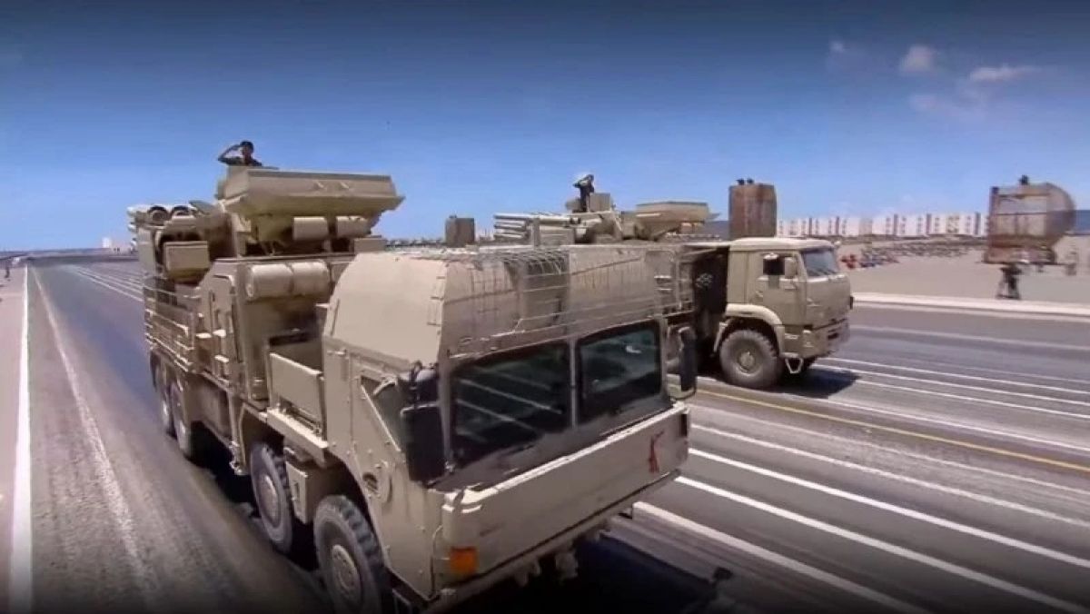 На параде в Ливии заметили продукцию тульских оружейников