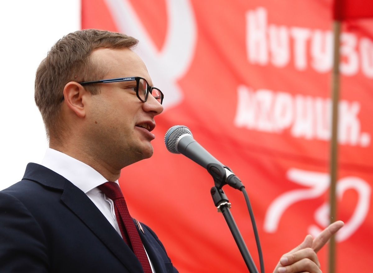 Депутат Госдумы Владимир Исаков вошел в состав прибывшей в Вашингтон российской делегации