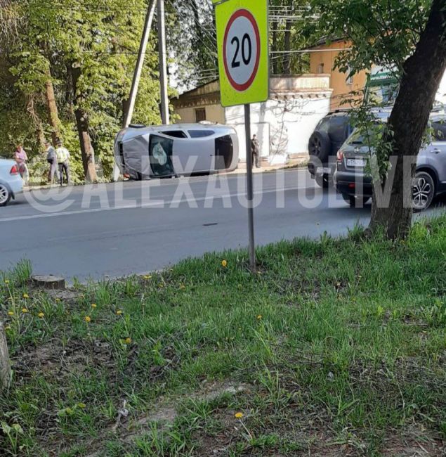 Мощная авария во Владимирской области завершилась крайне неожиданно ...
