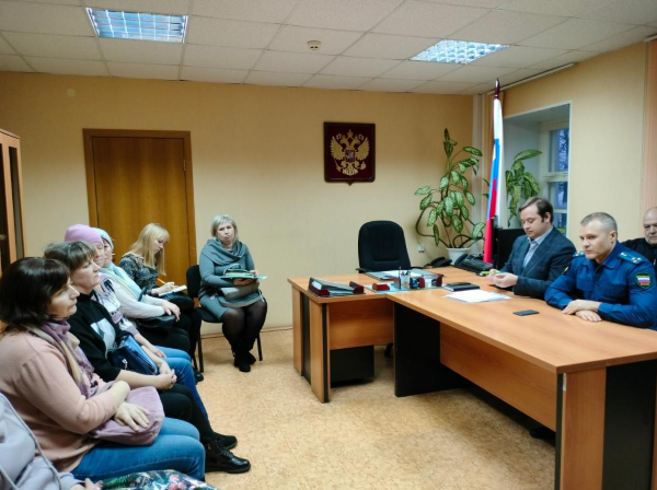 Во Владимирской области прокуратура провела проверку из-за массового увольнения санитарок