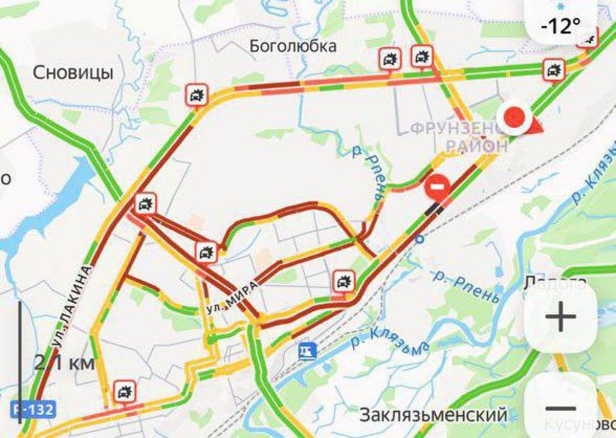 Цвет настроения красный. Снегопад парализовал Владимир