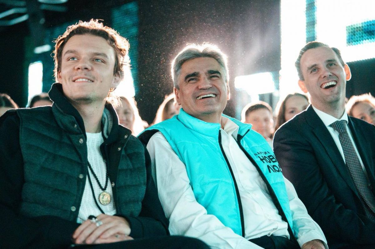 9c4b9f2f-c6de-456f-bd70-3876fcb776de