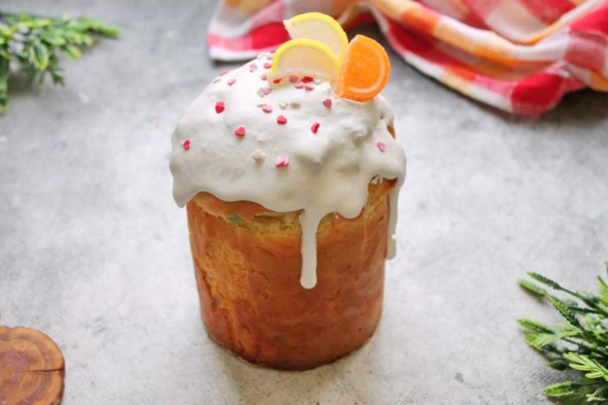 kulich_s_shokoladnoi_nachinkoi-863259