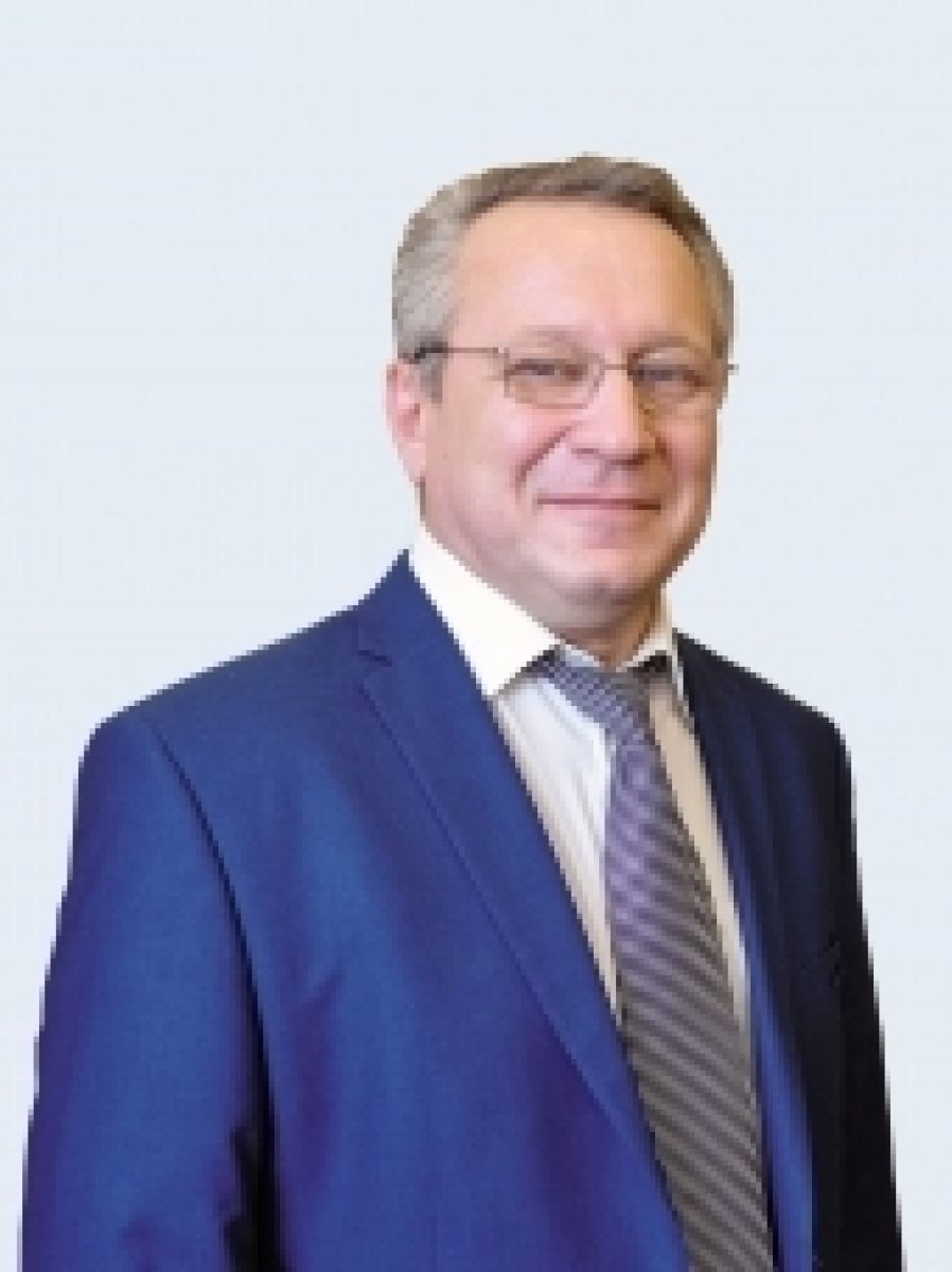 aminov_9h12_bez_fona_0