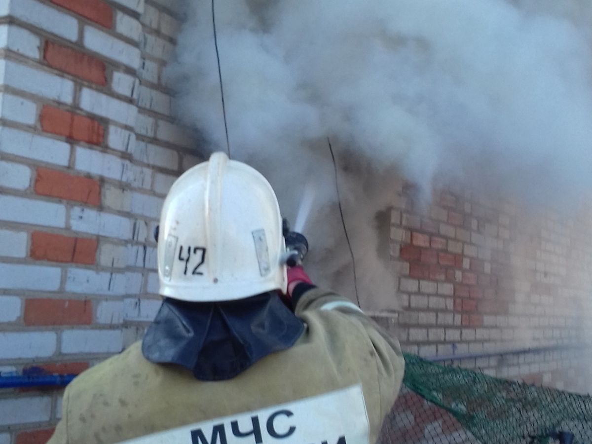 пожар в девице семилукский район. пожар в воронежской области в лесу. пожар в бутурлиновке 15 октября. крупные пожары в воронежской области. воронежская область пожары районы.