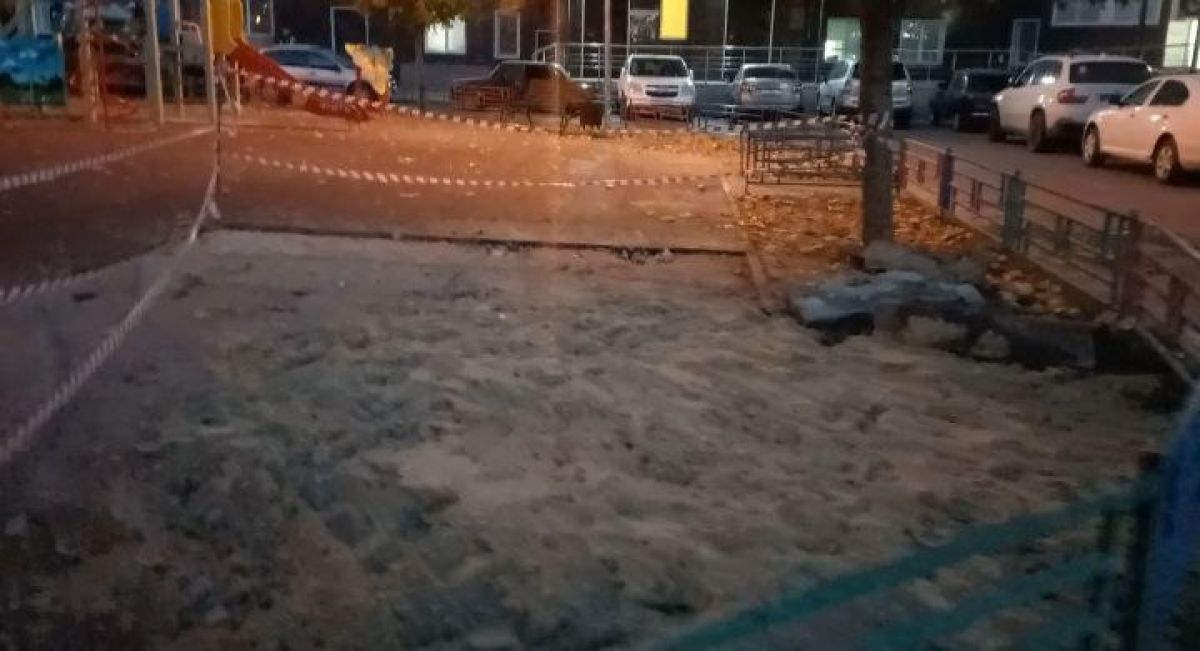 Последствия двух коммунальных аварий на Шишкова и в Олимпийском устранены