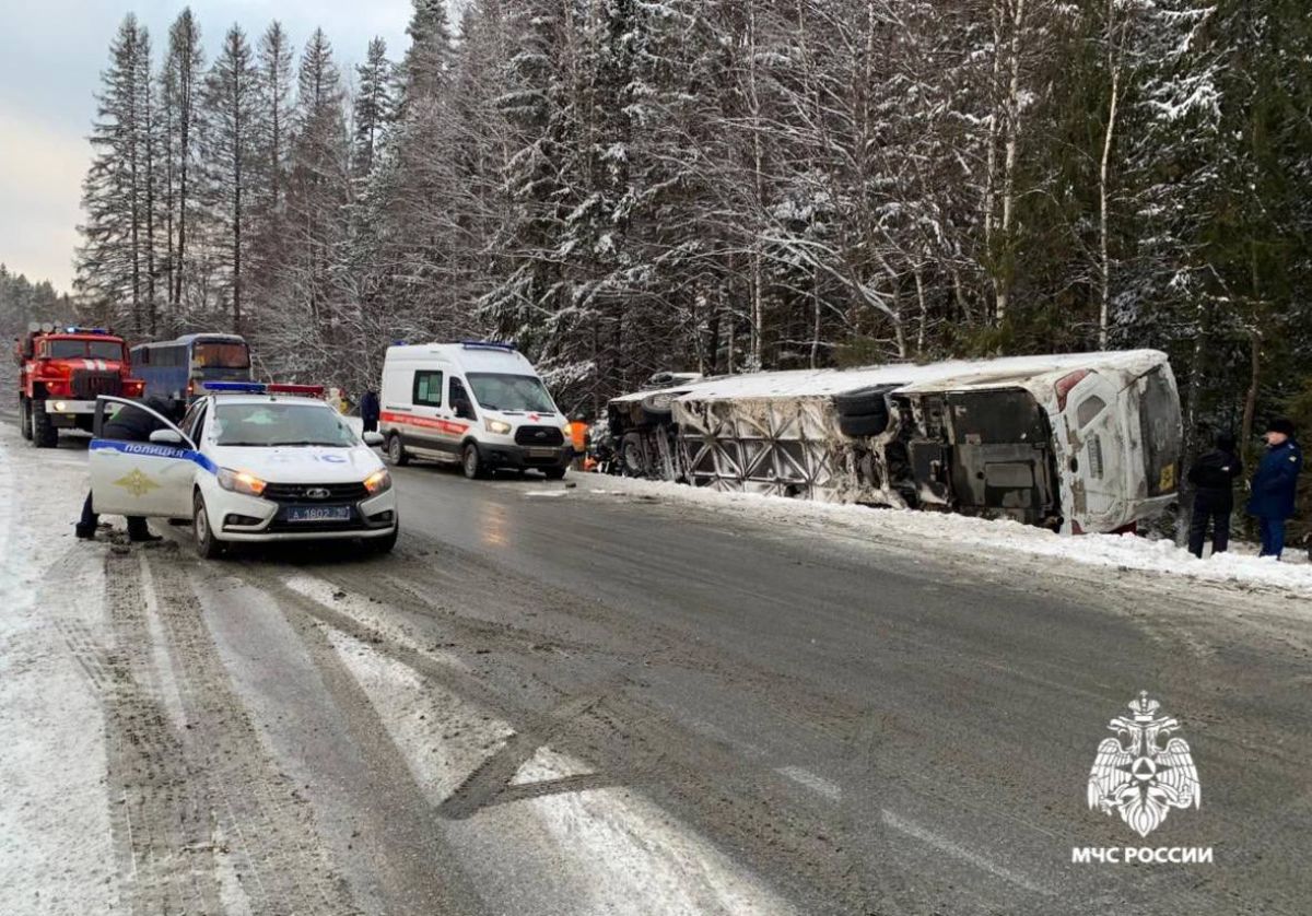 Воронежцы пострадали в результате аварии с туристическим автобусом в Карелии