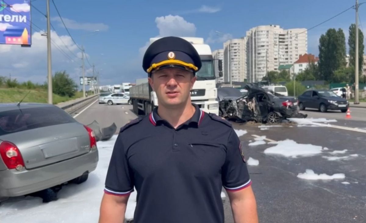 Погибшими и пострадавшим в страшном ДТП на Антонова-Овсеенко оказались воронежцы и липчанин