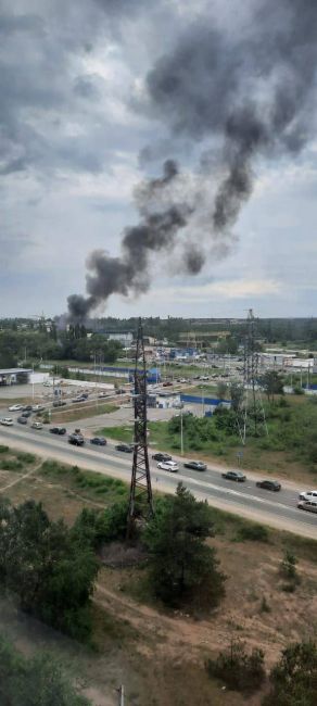 В Воронеже загорелся трансформатор на заводе