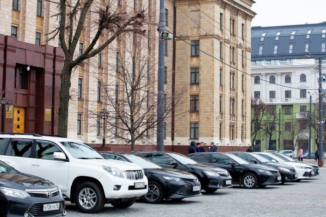 Стало известно, какие автомобили предпочитают воронежские чиновники
