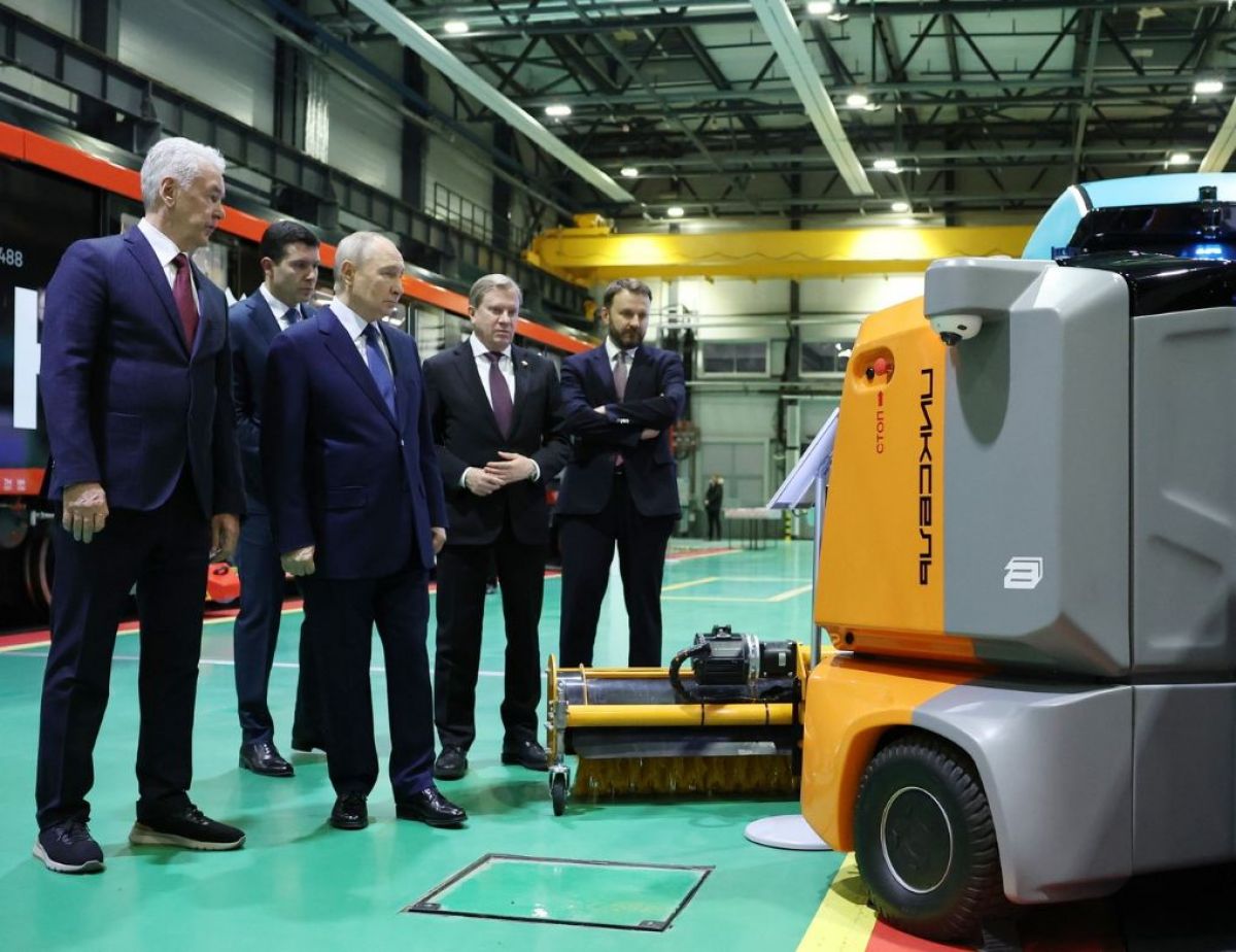 Президент России обозначил необходимость масштабного внедрения автономных технологий в повседневную жизнь и экономику страны