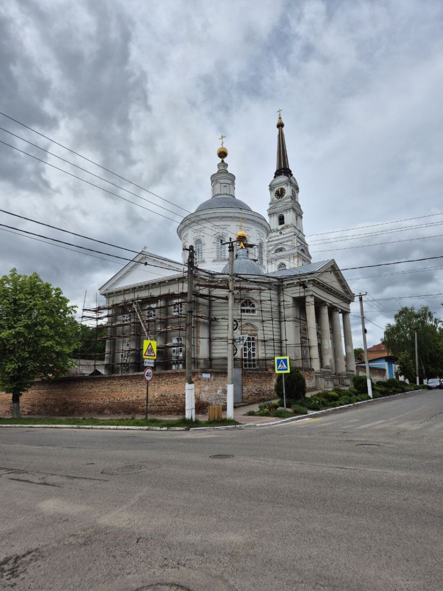 «Не стоять в стороне»: как православный Рыльск переживает регулярные обстрелы со стороны ВСУ
