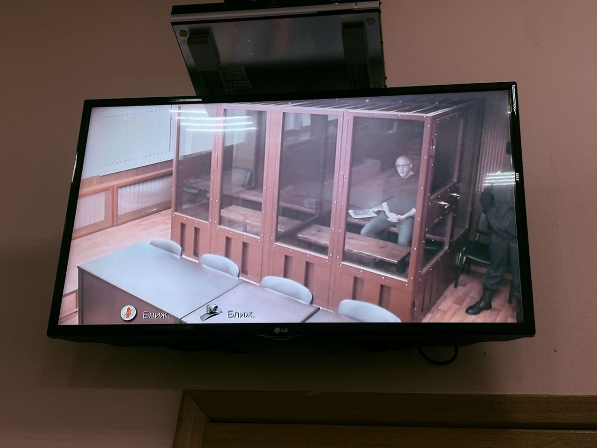 «Мы кумовья»: в чем не сходятся показания Синьговского и Васильева по делу о курских фортификациях?