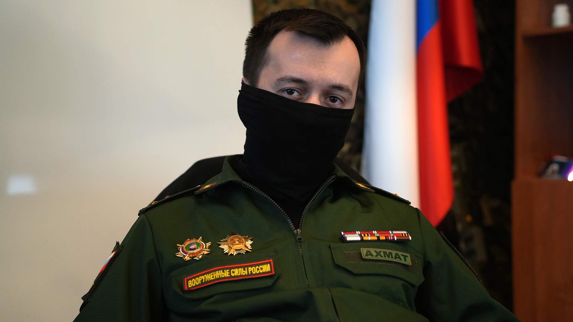 «Бесконечные атаки с четырех утра до часу ночи»: Аид рассказал подробности первых дней боев в Курской области