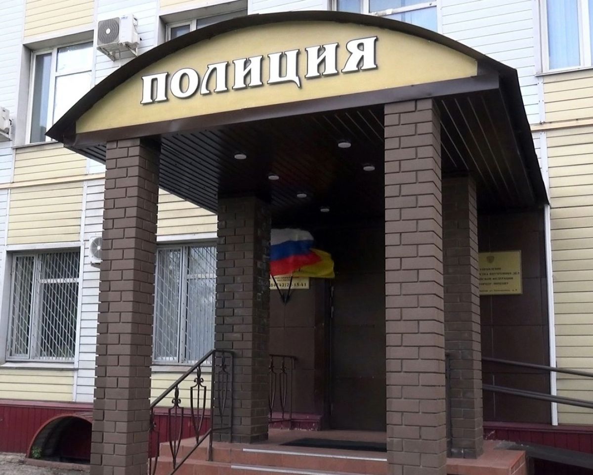 Житель Липецка торговал несуществующим строительным металлом