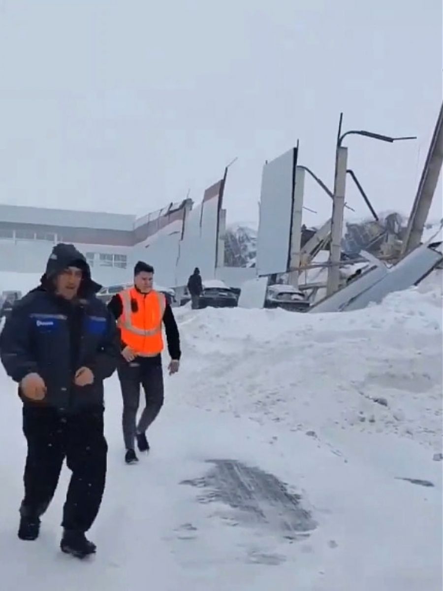 Шестого рабочего достали спасатели на липецком заводе «Моторинвест», ещё двое дозвонились из-под завалов