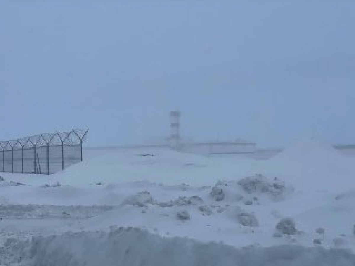 Цех с рухнувшей крышей «Моторинвеста» восстановят