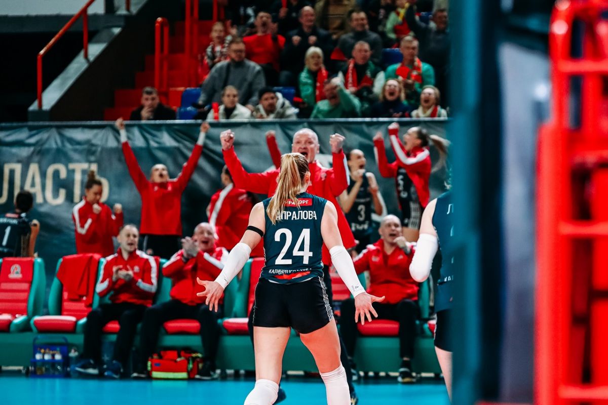 Калининградский «Локомотив» принимает на своей площадке непредсказуемый «Протон»