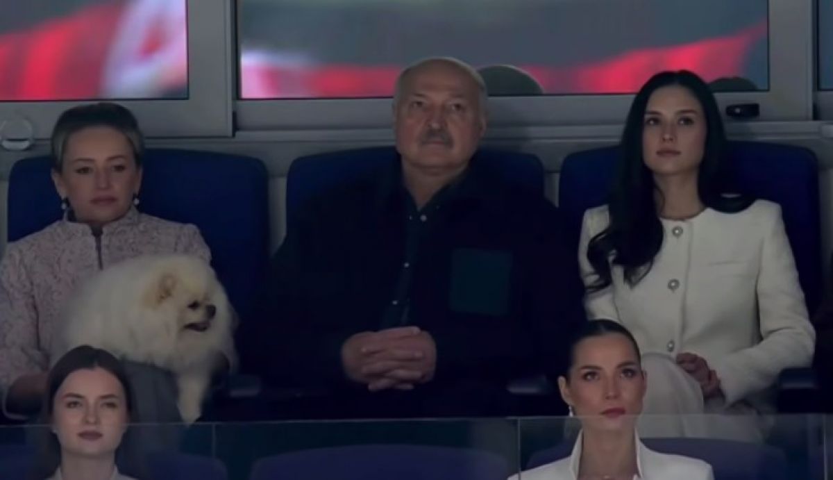 Александр Лукашенко посетил матч минского и московского «Динамо»