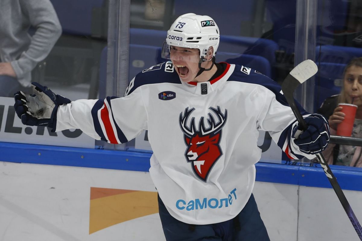 Нападающий нижегородского «Торпедо» Никита Артамонов перешёл в «Нефтехимик» на правах аренды