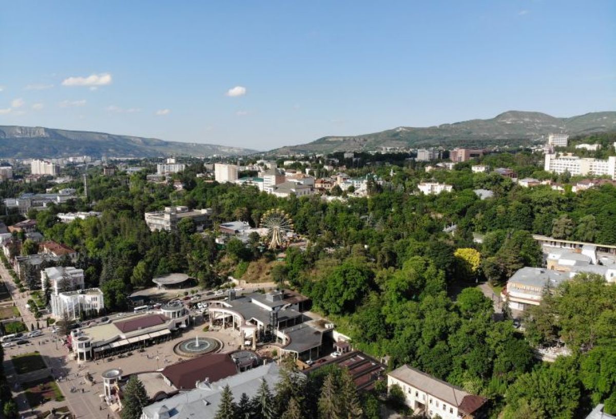 https://adm-kislovodsk.ru/